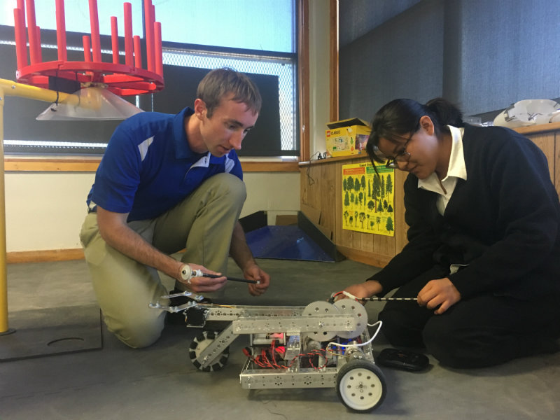 Navajo robot photo